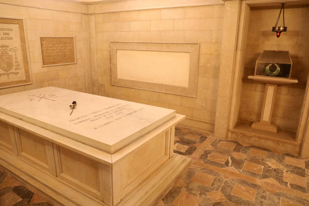 Cripta de Vidal i Barraquer a la catedral de Tarragona