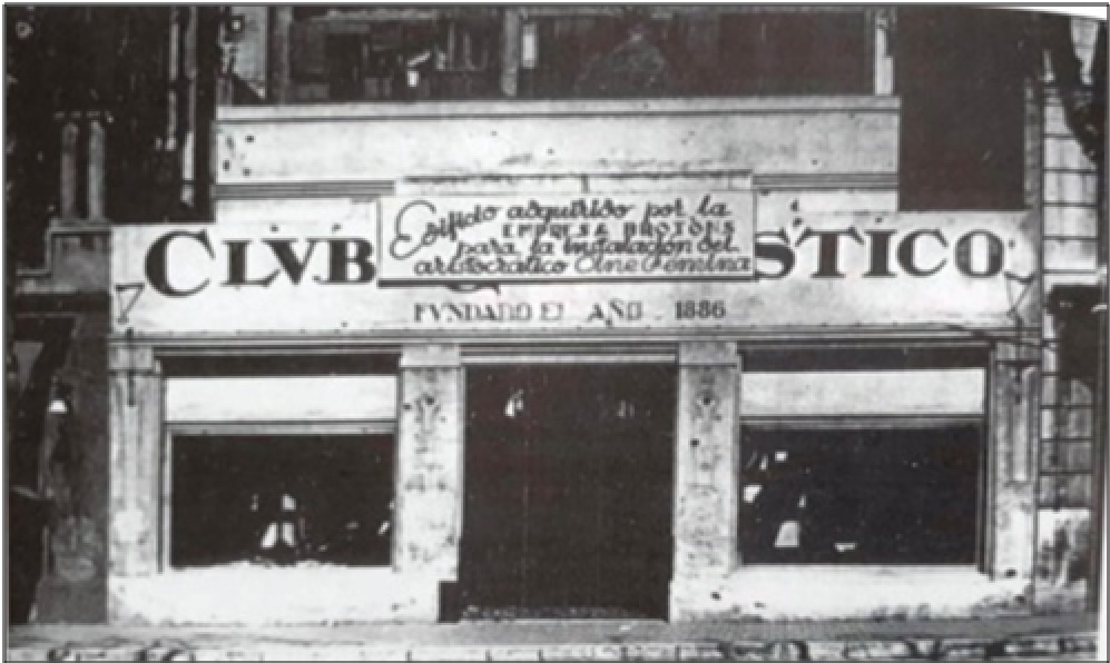 Antiga seu del Club Gimnàstic (any 1940). L'any 1941 acolliria el cinema Fémina