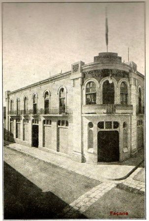 Façana del nou edifici de la COT (1919)