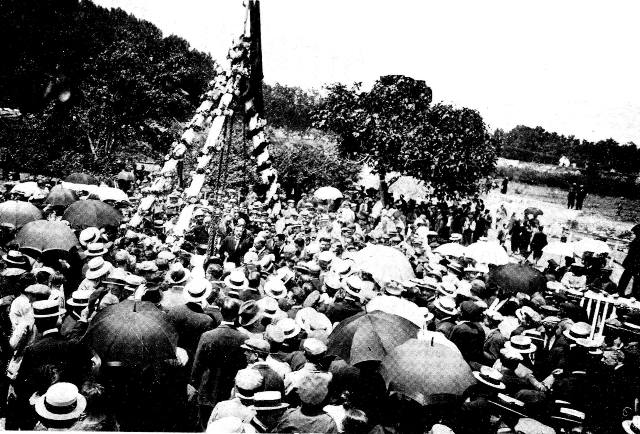Acte de col·locació de la primera pedra fàbrica de tabacs (1923)